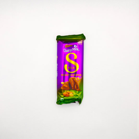 Cadbury Dairy Milk SILK Roast Almond